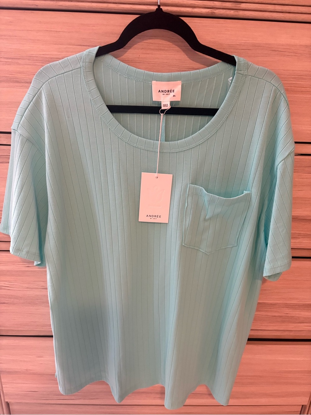 ANDREE BY UNIT Seafoam Ribbed Short Sleeve Pocket Tee